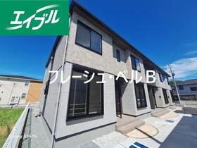 山口県防府市大字新田  2階建