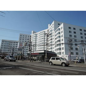 北海道札幌市中央区北五条西２９ 12階建 築49年10ヶ月