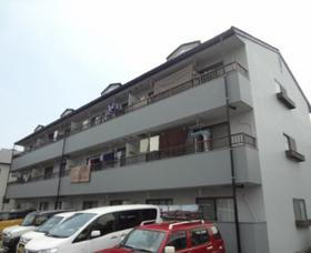兵庫県姫路市飾磨区今在家４ 3階建