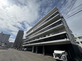 北海道札幌市中央区南十七条西１４ 4階建 築8年11ヶ月