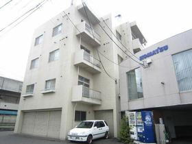 北海道札幌市中央区北十六条西２１ 4階建 築38年6ヶ月