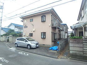 ファミール百草園
