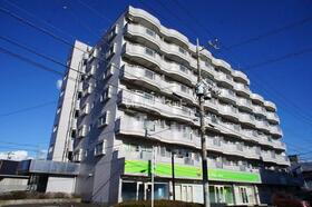 栃木県小山市駅東通り２ 8階建 築36年