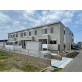 富山県高岡市上関 賃貸アパート