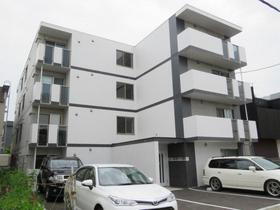 北海道札幌市白石区平和通１丁目北 4階建 築7年3ヶ月