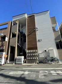 神奈川県横浜市港北区大曽根１ 3階建 築7年5ヶ月
