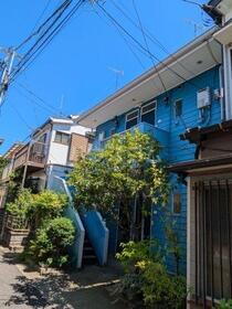 神奈川県横浜市磯子区滝頭３ 賃貸アパート