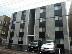 北海道札幌市豊平区平岸三条４ 4階建 築11年4ヶ月