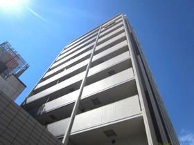 ランドセントラル梅田 11階建