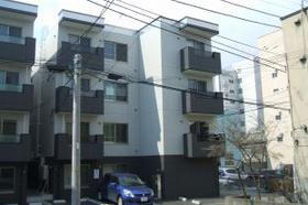 北海道札幌市中央区大通東５ 4階建 築13年4ヶ月