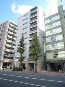 東京都中野区本町６ 10階建 築2年6ヶ月