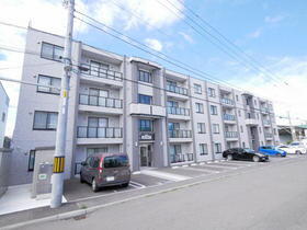 北海道札幌市東区本町一条９ 4階建 築5年9ヶ月