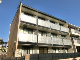 大阪府堺市北区百舌鳥梅北町３ 3階建 築15年3ヶ月