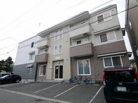 北海道札幌市東区伏古一条３ 3階建 築18年5ヶ月