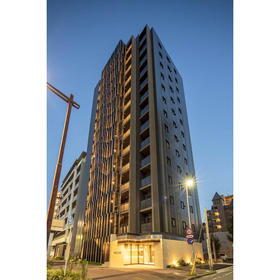 愛知県名古屋市東区葵２ 14階建 築3年10ヶ月