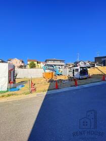 大阪府泉南郡熊取町桜が丘２ 2階建 