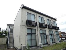 レオパレスパークヒル 2階建
