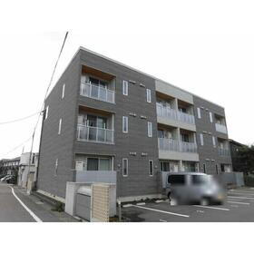 新潟県新潟市東区牡丹山３ 3階建 築8年12ヶ月