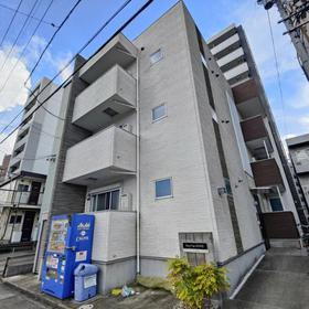 愛知県名古屋市北区平安２ 3階建 築9年4ヶ月