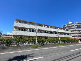 愛知県知立市南新地２ 3階建 築15年4ヶ月