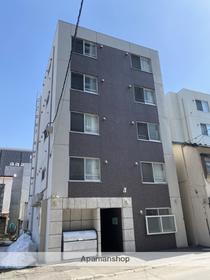 北海道札幌市中央区北一条東３ 5階建 築8年8ヶ月