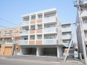 北海道札幌市中央区南二十三条西８ 4階建 築6年4ヶ月