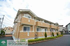 東京都福生市大字福生 賃貸アパート