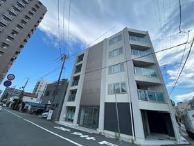 兵庫県姫路市東延末１ 5階建 築5年8ヶ月