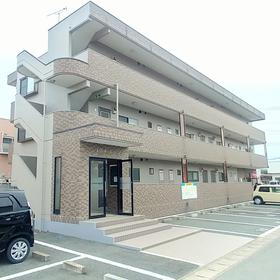 山形県寒河江市大字寒河江字石田 3階建 築25年10ヶ月