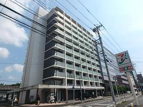 神奈川県横浜市港北区新横浜１ 11階建 築17年6ヶ月
