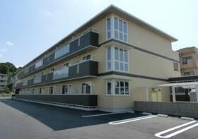 ＳＰＩＲＡＬ　ＴＯＷＮ