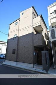 東京都練馬区貫井１ 3階建 築4年11ヶ月