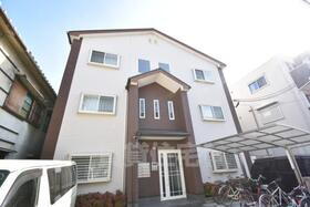 大阪府堺市堺区香ヶ丘町１ 3階建 築13年10ヶ月