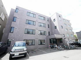 北海道札幌市北区北六条西８ 4階建 築31年3ヶ月