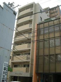 愛知県名古屋市東区泉１ 8階建 築17年7ヶ月