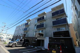 北海道札幌市豊平区平岸三条１１ 4階建 築8年3ヶ月