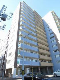 北海道札幌市中央区南十一条西１ 14階建 築17年5ヶ月