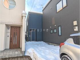 北海道札幌市豊平区美園十条５ 2階建 築8年3ヶ月