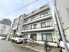 北海道札幌市北区北三十一条西３ 4階建 築33年8ヶ月