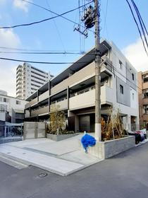東京都板橋区赤塚新町１ 3階建 築4年4ヶ月