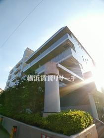 神奈川県横浜市緑区白山２ 7階建 築25年1ヶ月