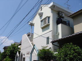 奈良県奈良市富雄北１ 2階建 築35年3ヶ月