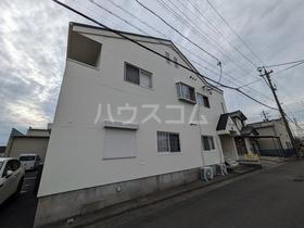 愛知県一宮市猿海道３ 2階建