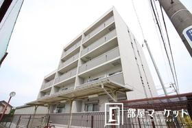 愛知県豊田市美里４ 5階建 築13年3ヶ月