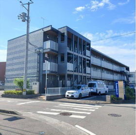愛媛県松山市北土居５ 3階建 築17年4ヶ月