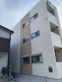愛知県名古屋市中村区西米野町４ 3階建 築1年9ヶ月