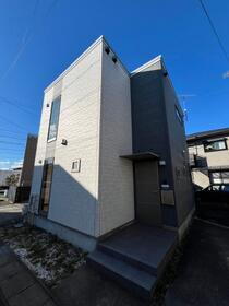 静岡県藤枝市前島３ 賃貸一戸建て