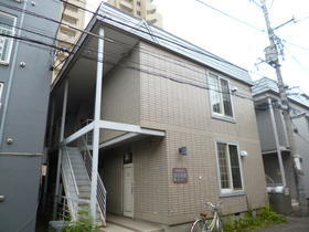 北海道札幌市中央区南六条西１２ 2階建 築36年11ヶ月