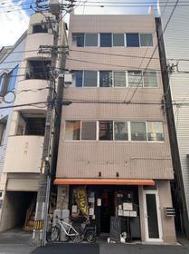 本町ビル 4階建