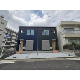 愛知県名古屋市千種区萱場２ テラスハウス
